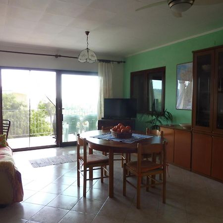 Casa Miriam - Appartamenti Vacanze Villaputzu Bagian luar foto