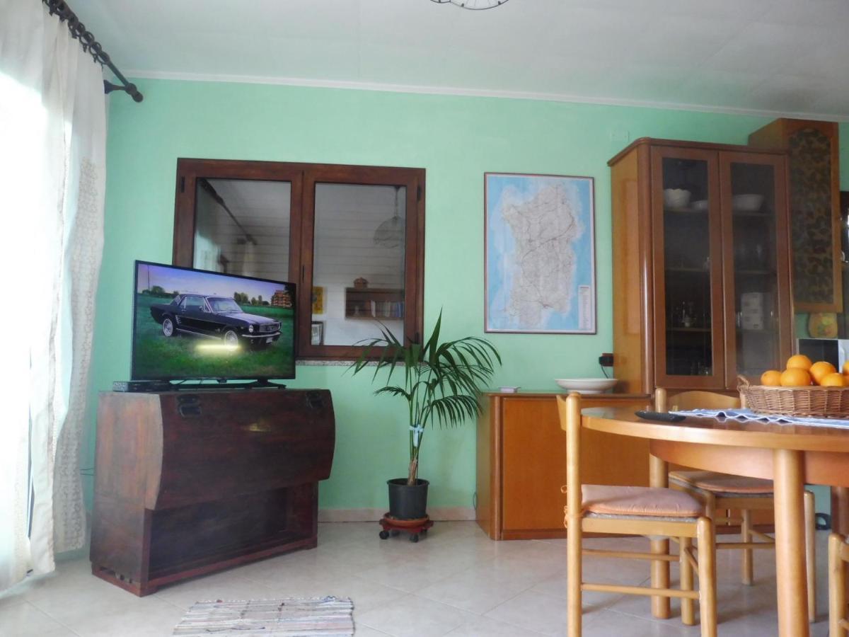 Casa Miriam - Appartamenti Vacanze Villaputzu Bagian luar foto