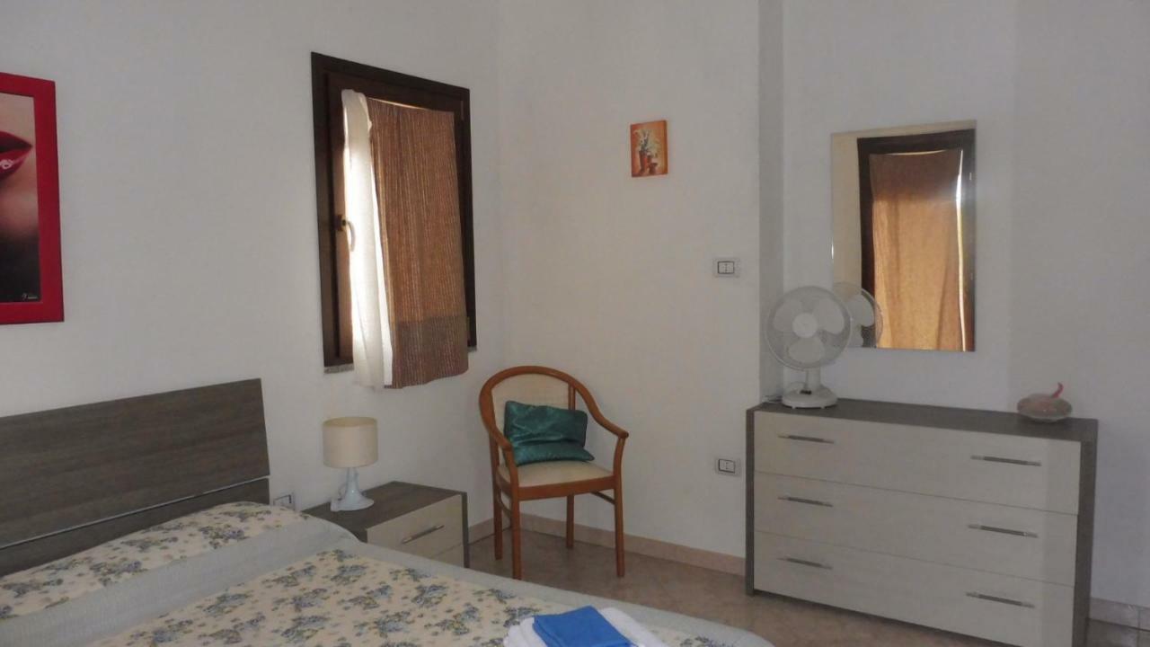 Casa Miriam - Appartamenti Vacanze Villaputzu Bagian luar foto
